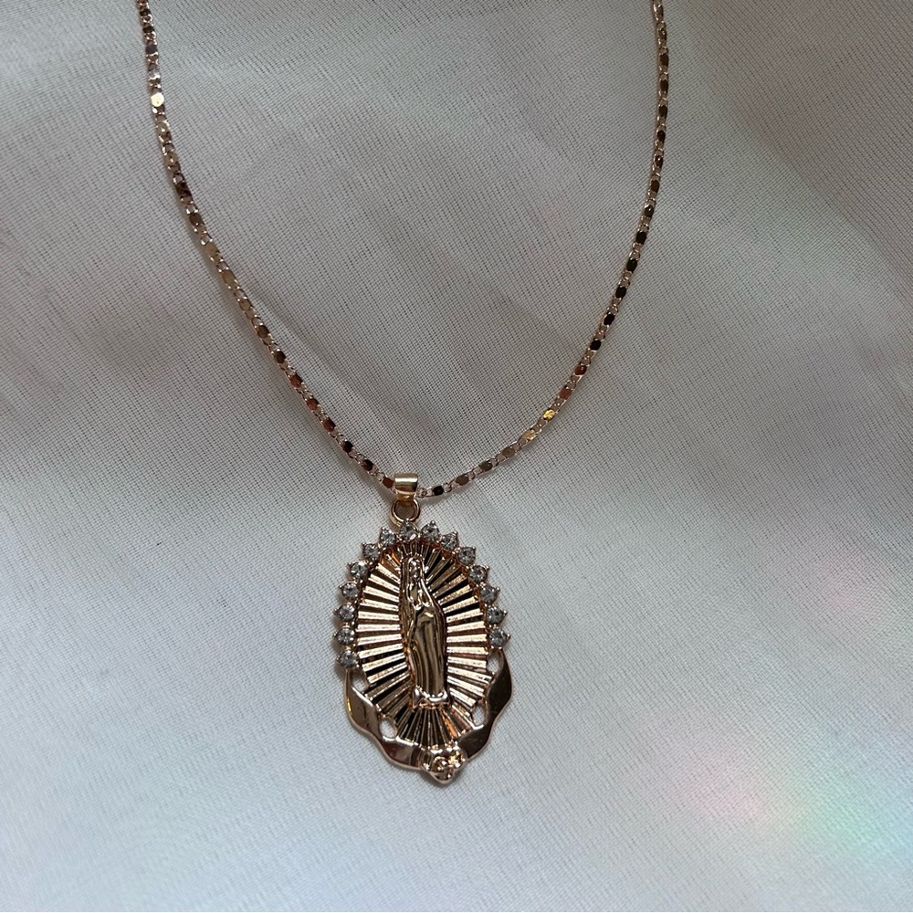 Gold necklace